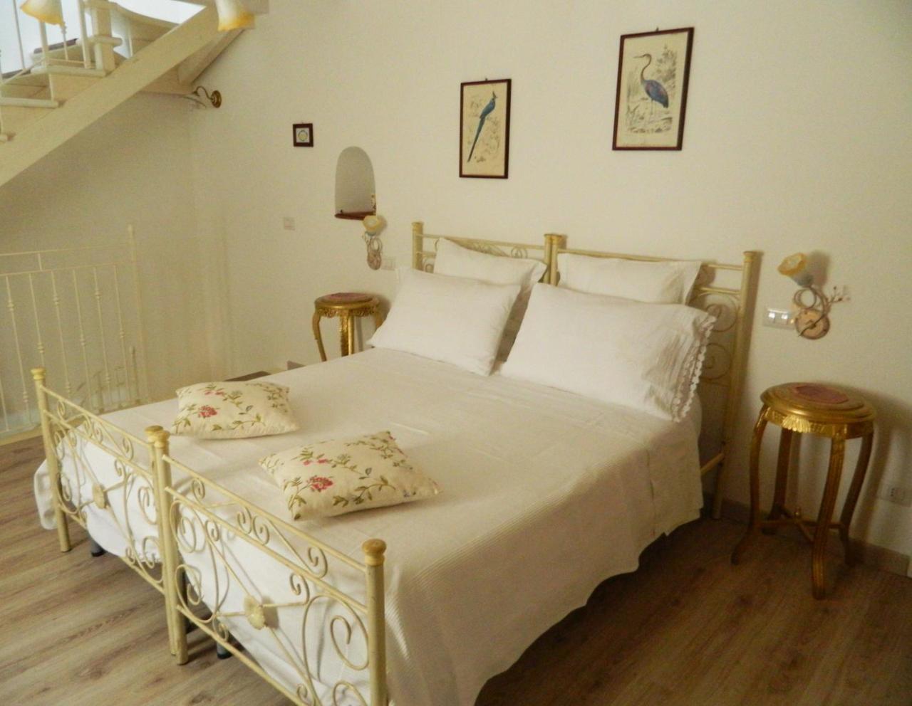 L'Antico Ritrovo Bed and Breakfast Moliterno Exterior foto
